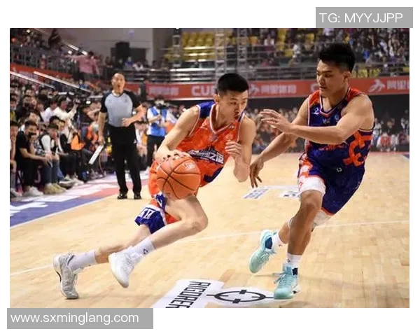 对话黄伟:回顾篮球生涯的辉煌与挑战与成长之路 对话黄伟:回顾篮球生涯的辉煌与挑战与成长之路