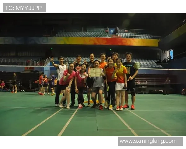 成都羽毛球队的奋斗历程与总决赛背后的成长故事揭秘